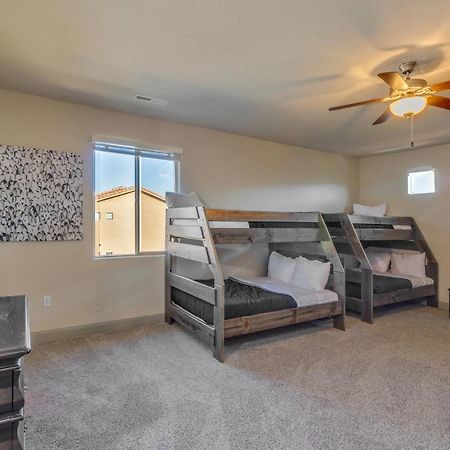 Pv 99 Private Hot Tub, Ping Pong Table, Xbox X Series And Resort Amenities Santa Clara Eksteriør bilde